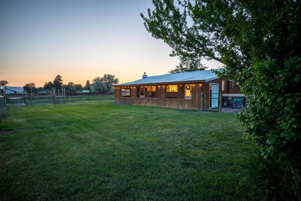 Вилла The Charming Cowboy House Элленсберг Экстерьер фото
